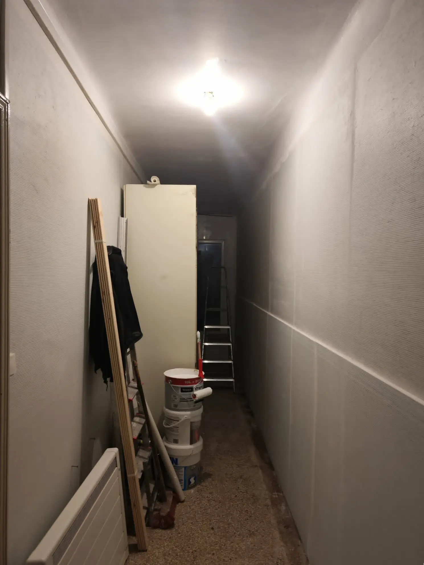 Couloir après rénovation par Multiservice Bauer