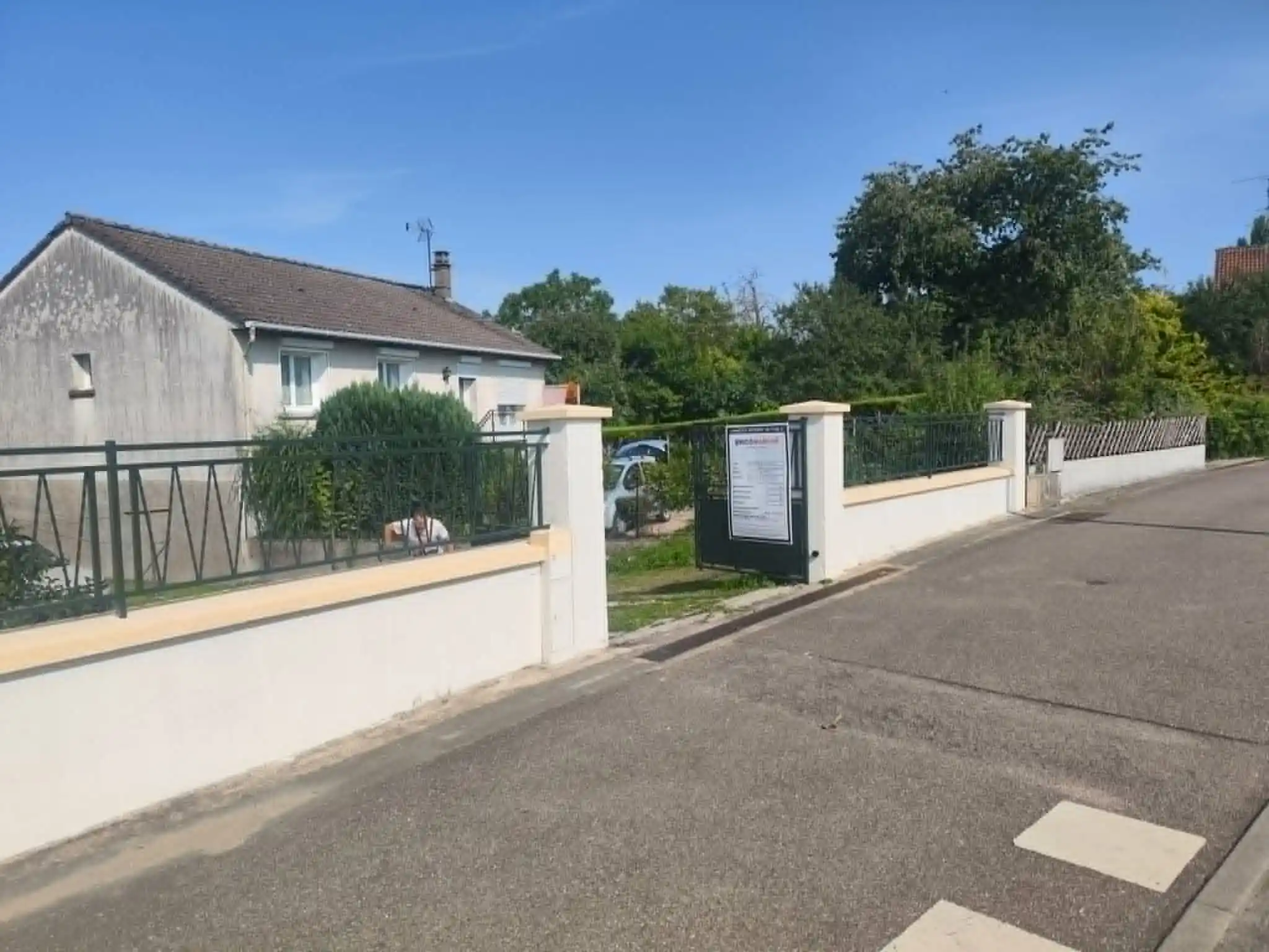 Extérieur de la maison après rénovation